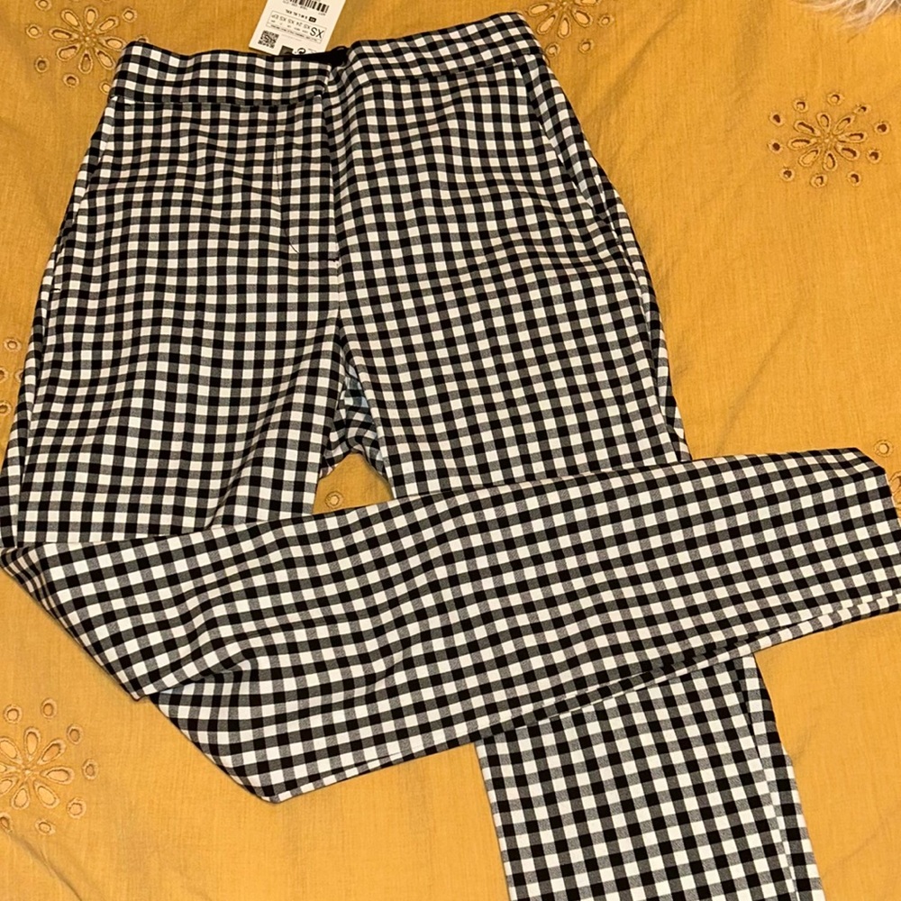 Zara black and white work/business casual pants